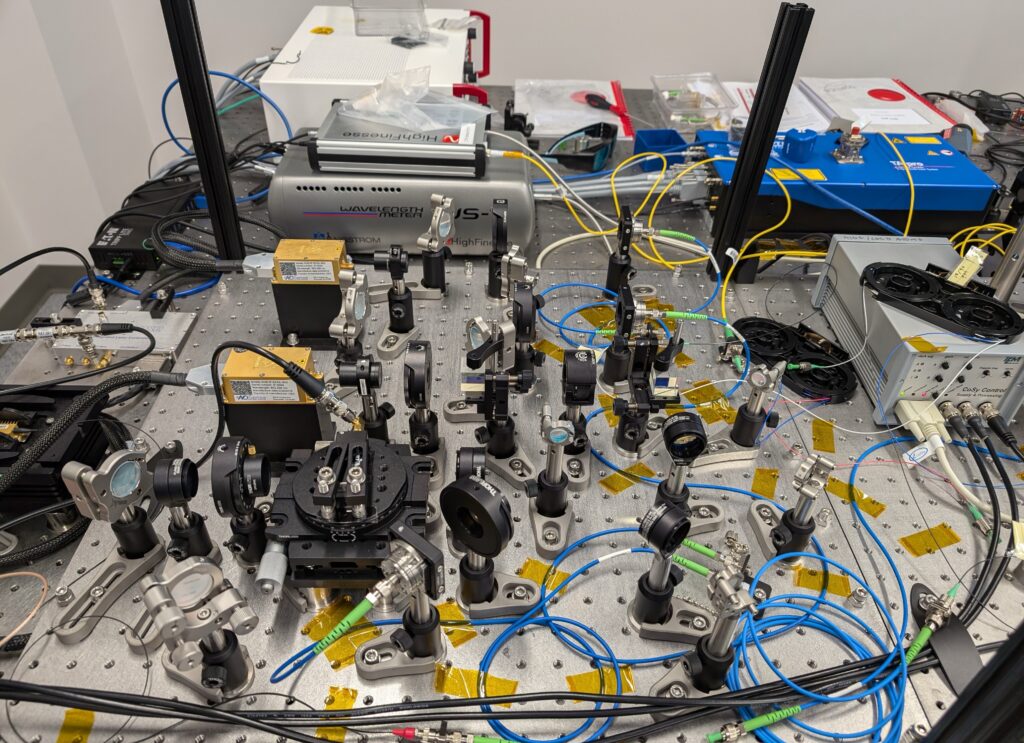 QuEST Atom testbeds provide frequency stabilized lasers tuned to both Rb and Cs atomic transitions.